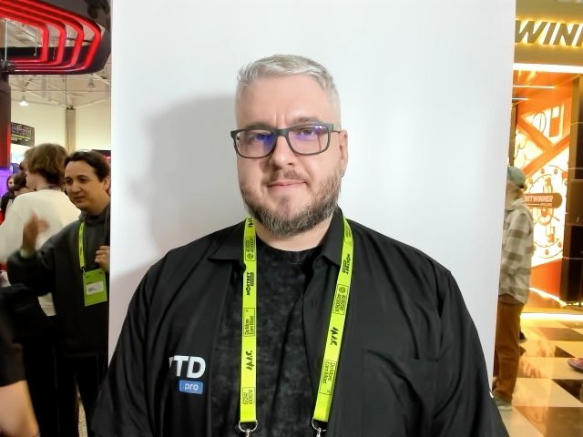 Artem Nichugovskiy