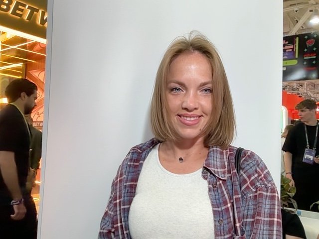 Lesya Bar